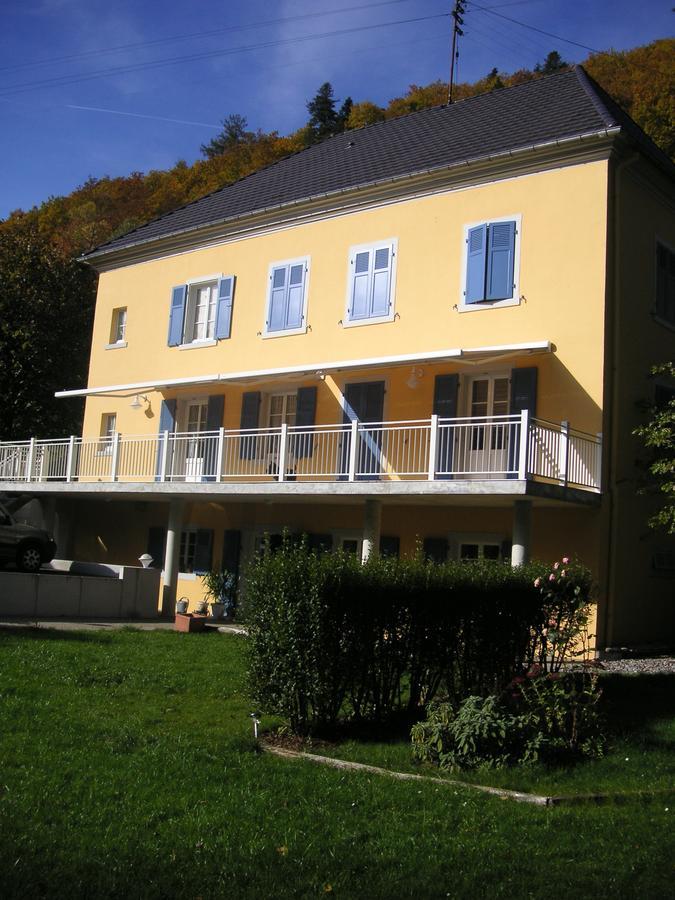 Les Volets Bleus Alsace Vosges Bed & Breakfast Urbes Exterior photo